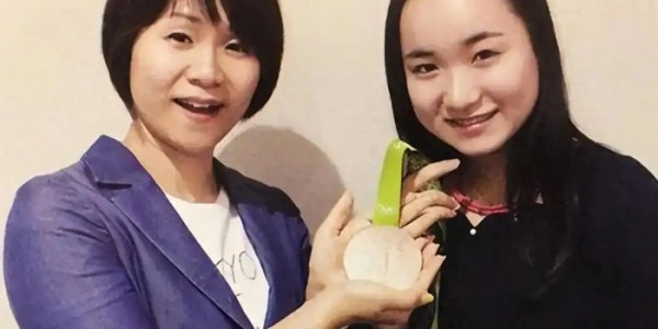 开云体育-伊藤美诚妈妈上任，亮相新岗位，日本队批准，曾给莎莎做饭团|伊藤美乃莉|肖莎|乒乓球|孙颖莎|多哈球星挑战赛_新浪体育_新浪新闻