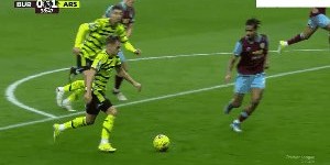 【英超】萨卡双响厄德高传射 阿森纳5比0客胜伯恩利