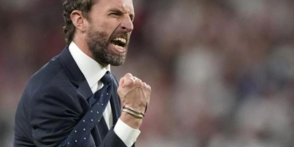 kaiyun体育app-索斯盖特：丹麦被低估了 格里利什理解我的决定