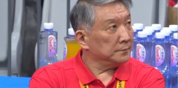 开云体育-女篮输比利时，一人最该背锅！三分16中3，球迷：连郭士强都不如