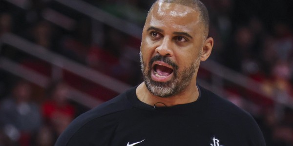 Kaiyun APP-乌度卡：我们毫无斗志 毫无侵略性 只是一遍遍犯相同的错误