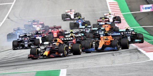 开云-维斯塔潘继续统治红牛环 汉密尔顿奥地利收获第四