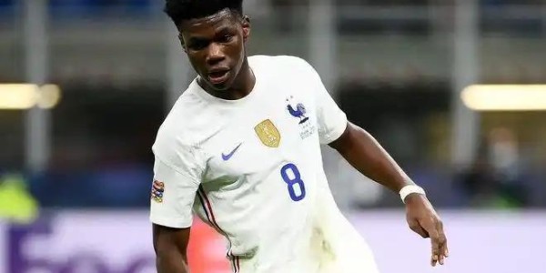 坎德拉建议姆巴佩的位置后撤，楚阿梅尼要用好自己的多面性