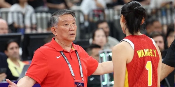 开云体育-女篮输比利时，一人最该背锅！三分16中3，球迷：连郭士强都不如