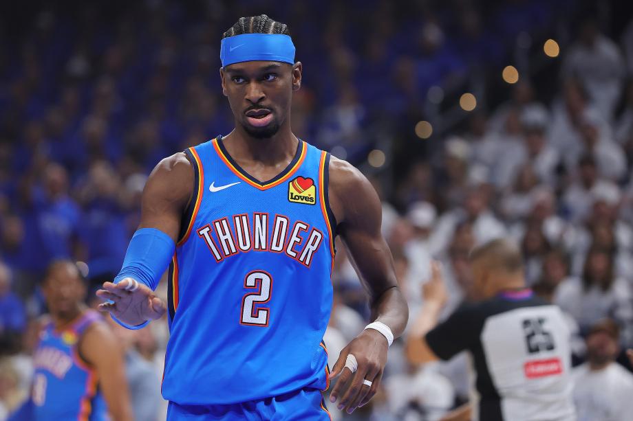[图]NBA-亚历山大30+9文班21+17 雷霆大比分1-1马刺